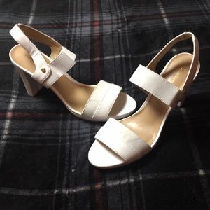 Liz Claiborne white patent heeled sandals